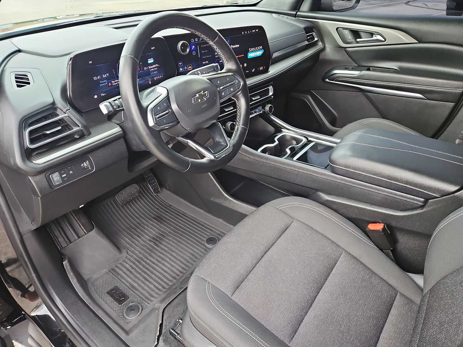 Thumbnail: 2024 Chevrolet Traverse - 10