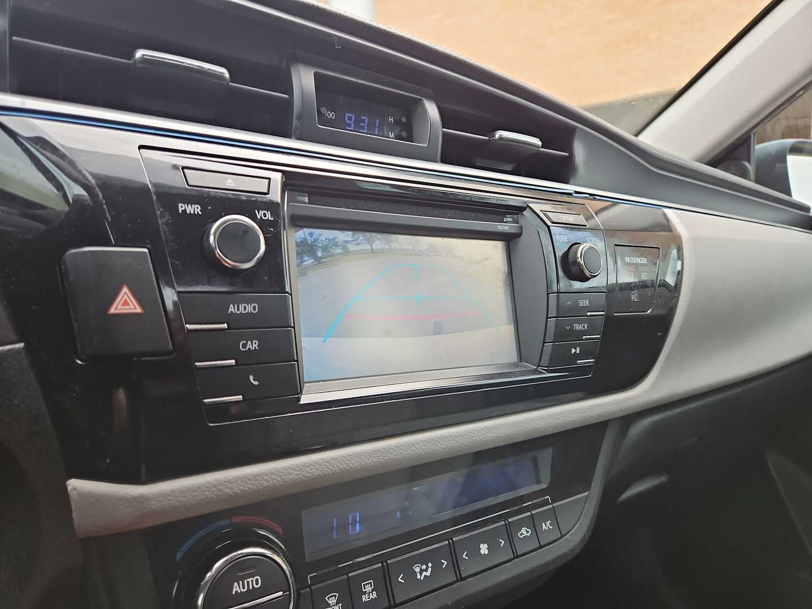 Thumbnail: 2014 Toyota Corolla - 27