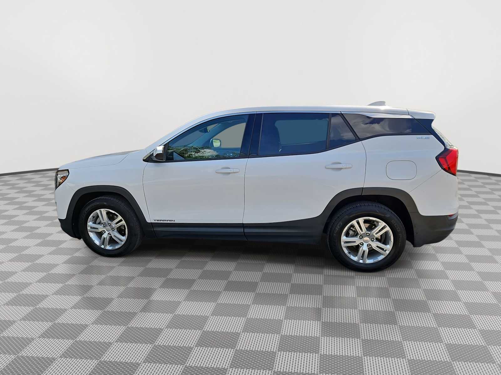 Thumbnail: 2020 GMC Terrain - 5