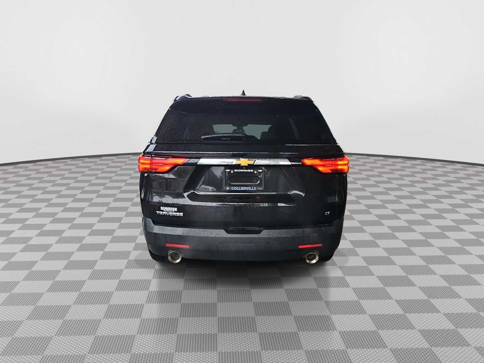 Thumbnail: 2023 Chevrolet Traverse - 7