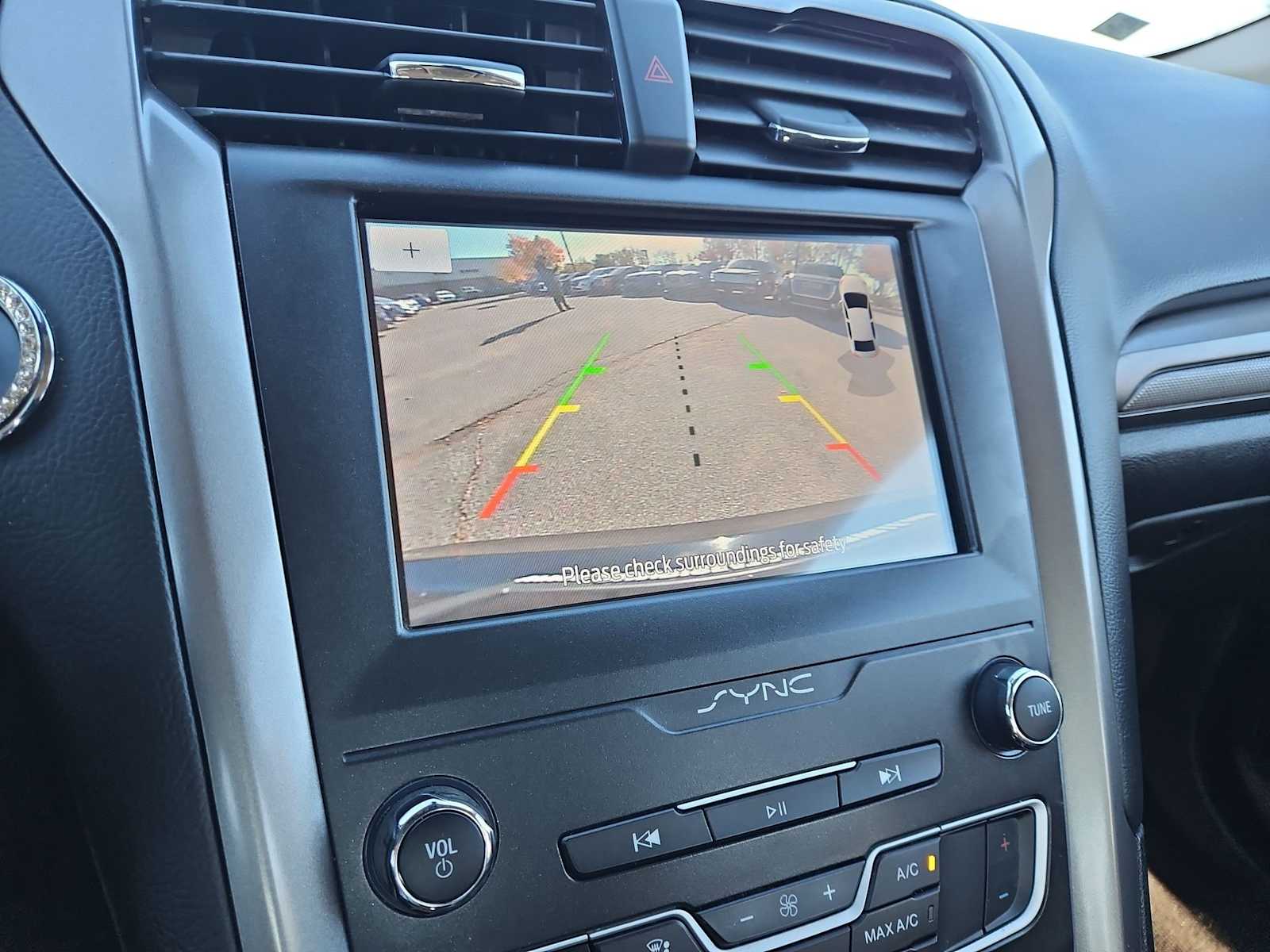 Thumbnail: 2020 Ford Fusion - 28