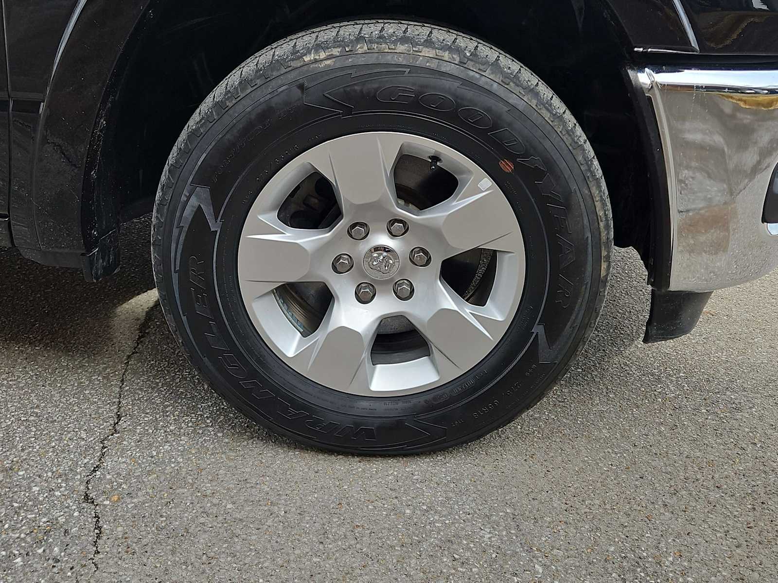 Thumbnail: 2025 RAM 1500 - 14