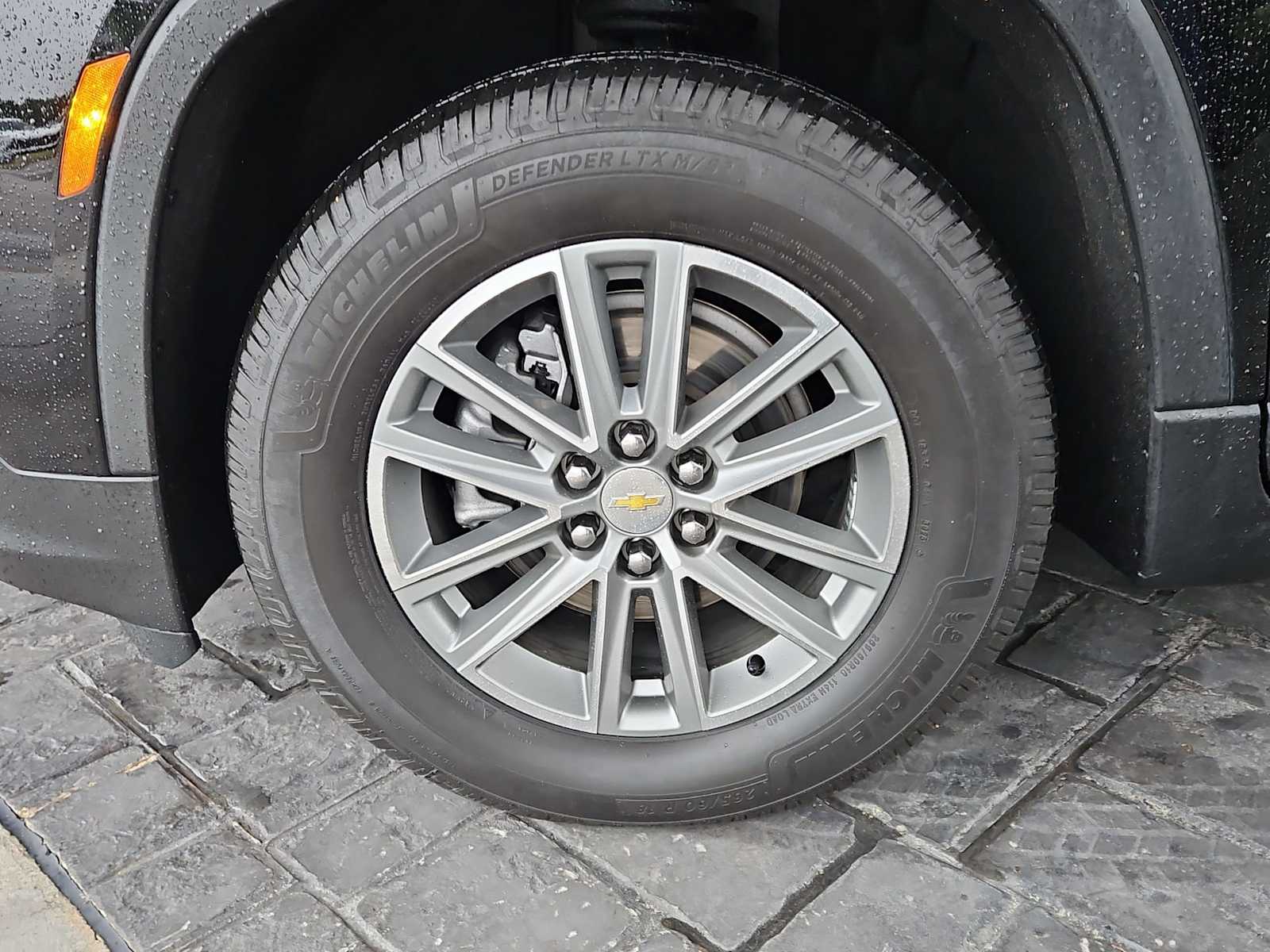 Thumbnail: 2023 Chevrolet Traverse - 14