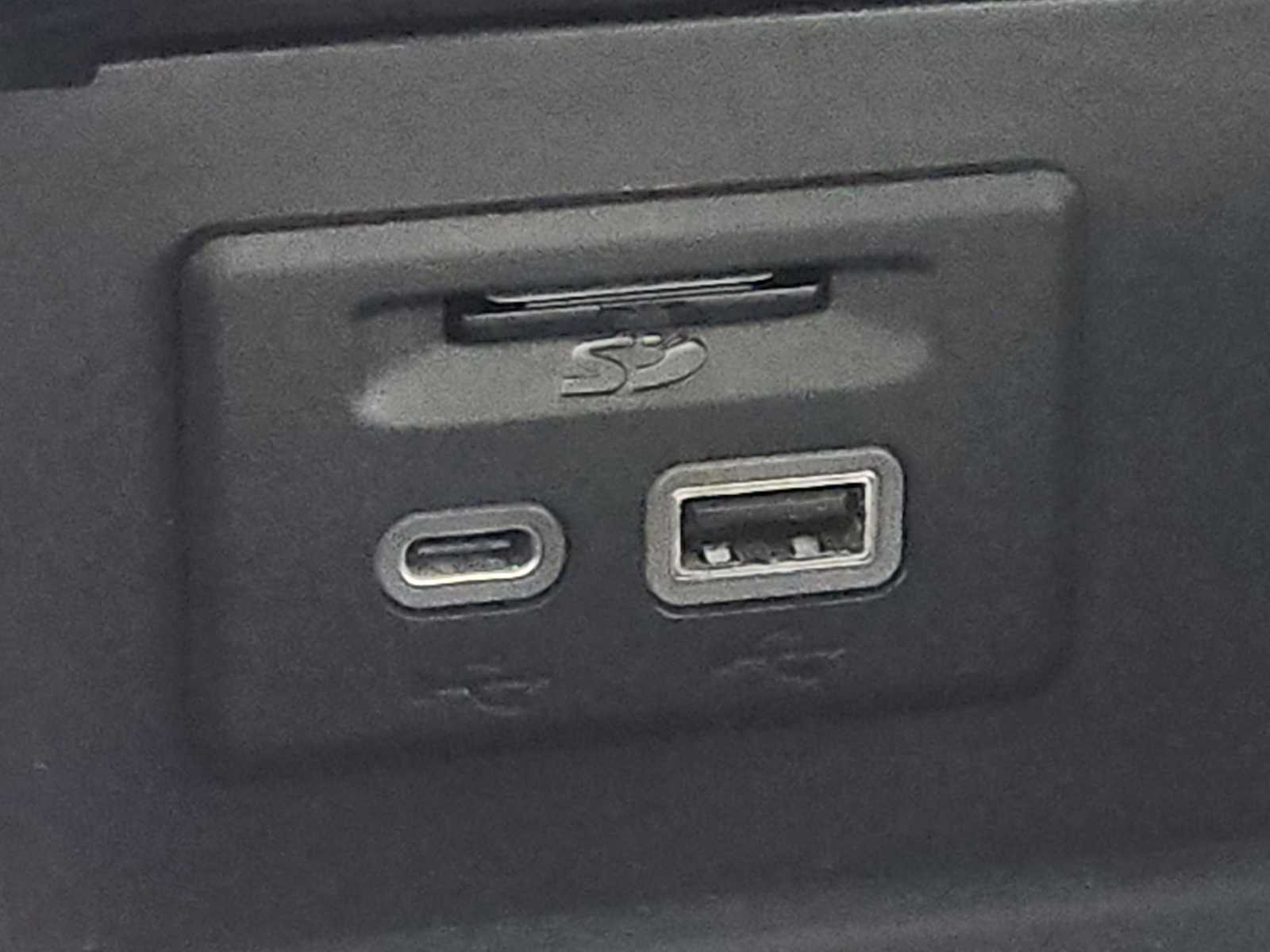 Thumbnail: 2021 Buick Envision - 32