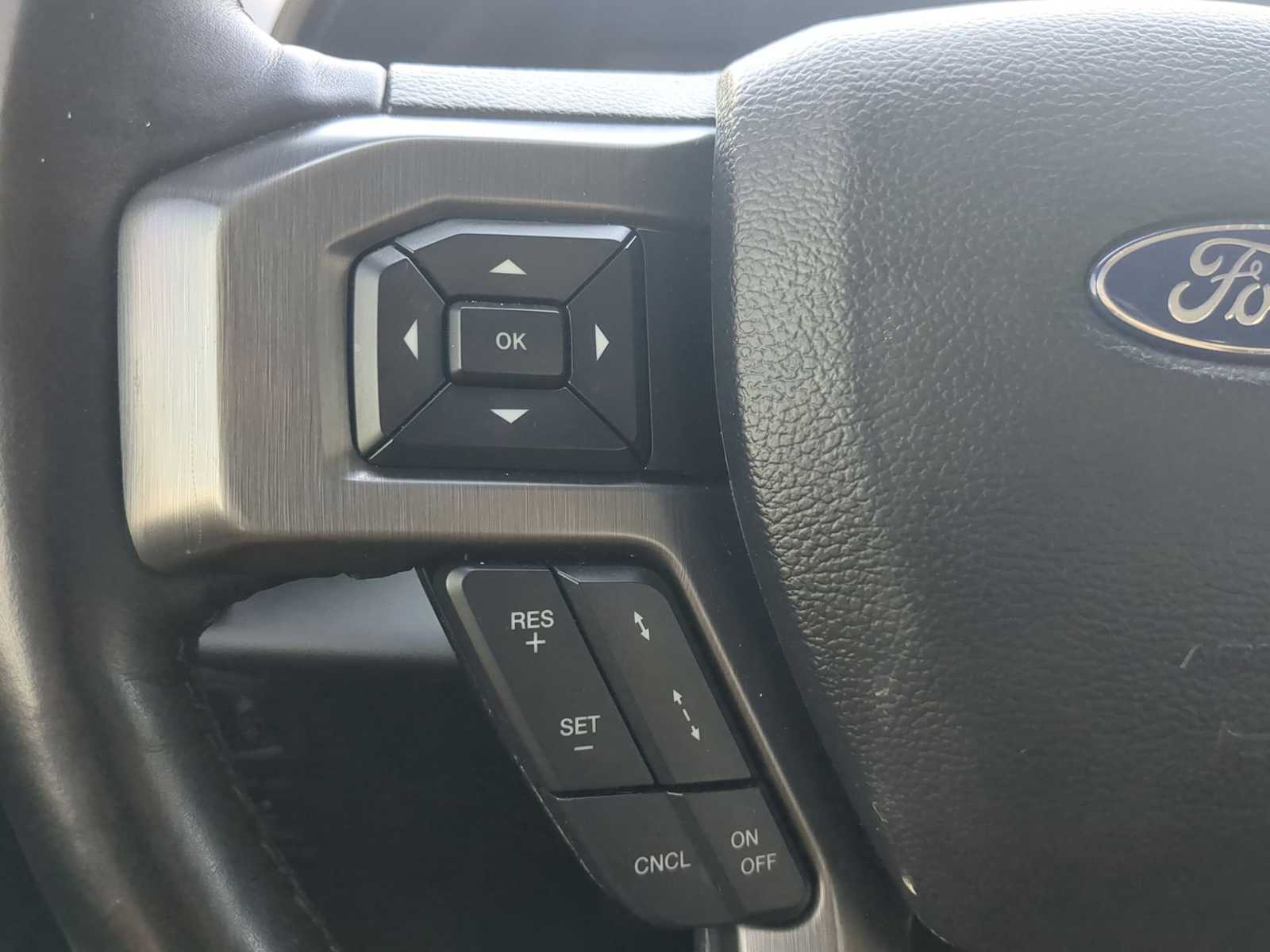 Thumbnail: 2021 Ford Expedition - 25