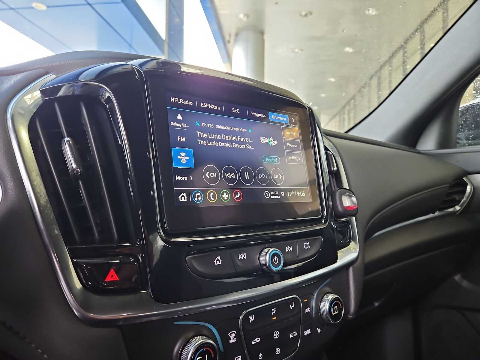 Thumbnail: 2023 Chevrolet Traverse - 30