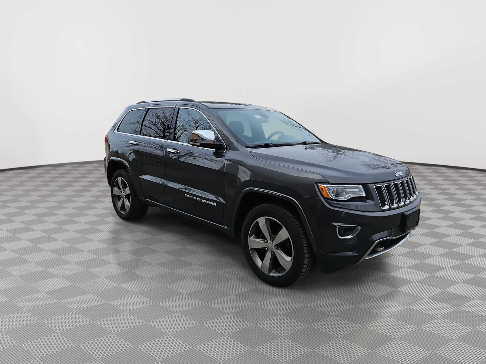 Thumbnail: 2015 Jeep Grand Cherokee - 2