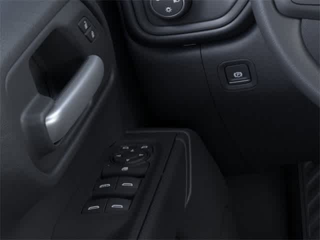 Thumbnail: 2026 Chevrolet Silverado 1500 - 22