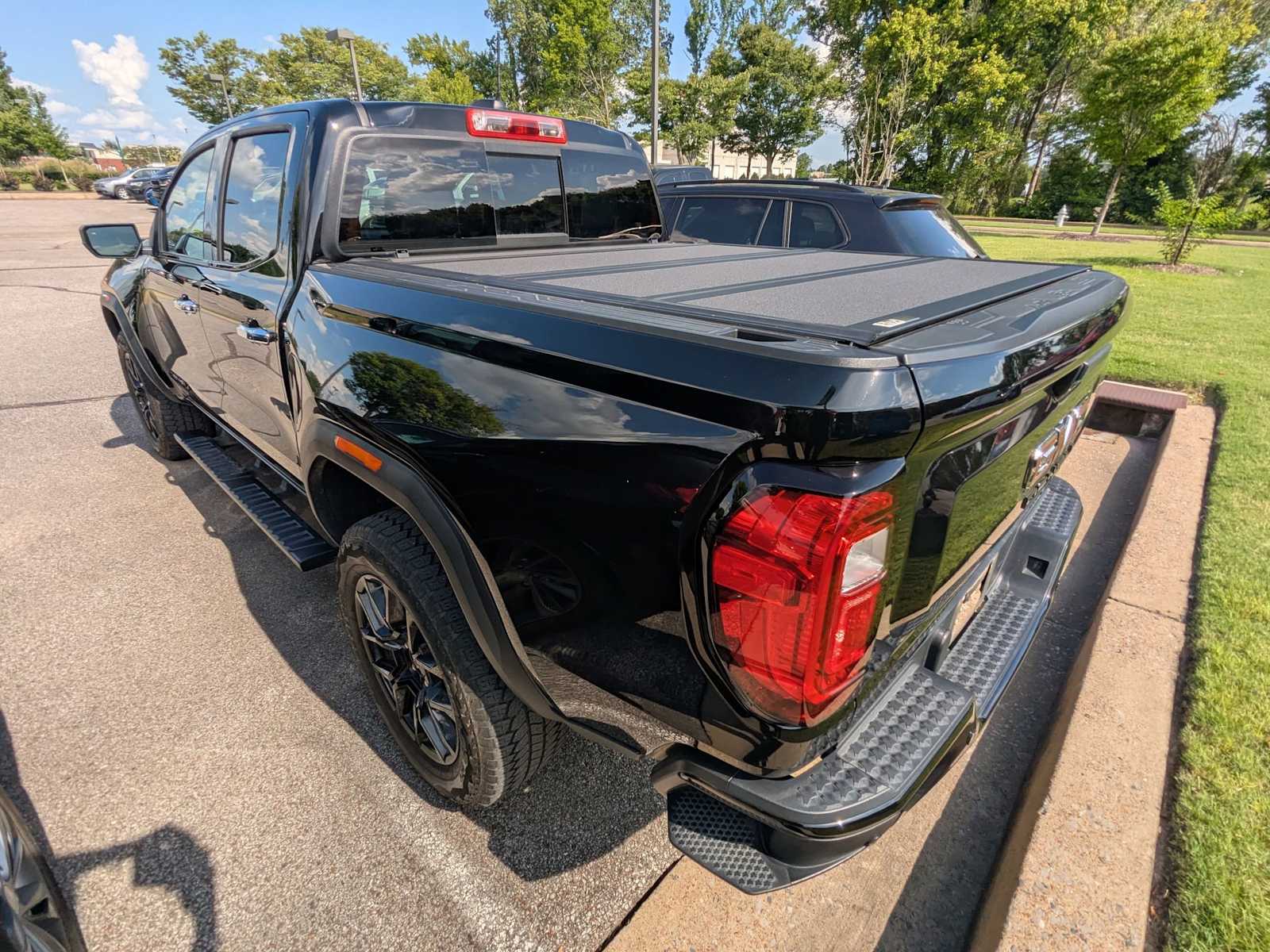 Thumbnail: 2023 GMC Canyon - 5