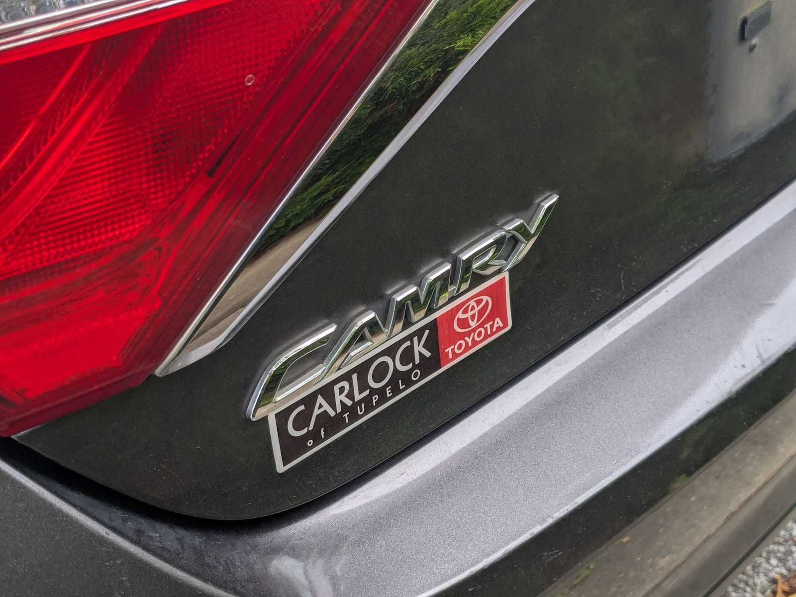 Thumbnail: 2015 Toyota Camry - 9