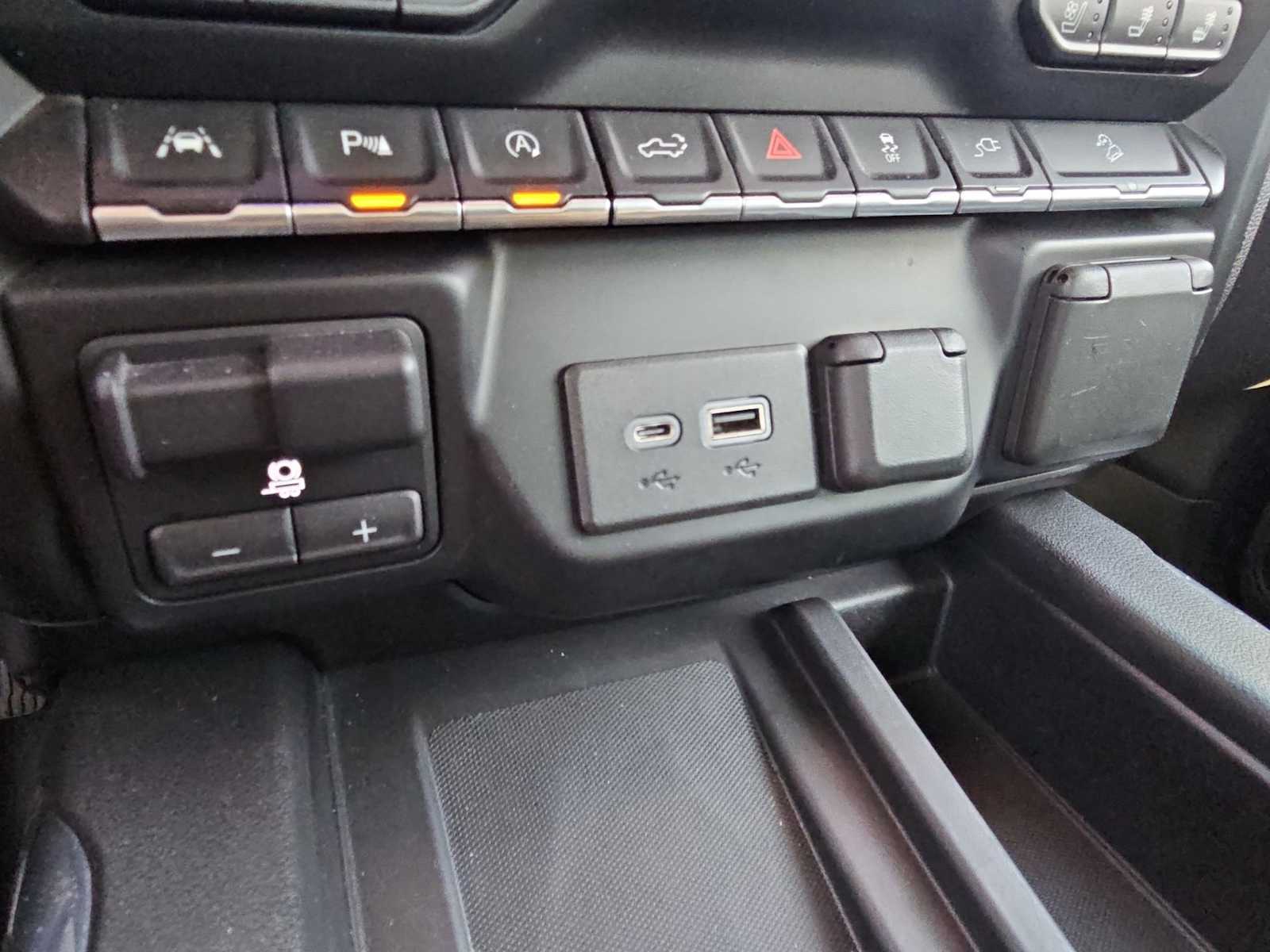 Thumbnail: 2020 GMC Sierra 1500 - 32