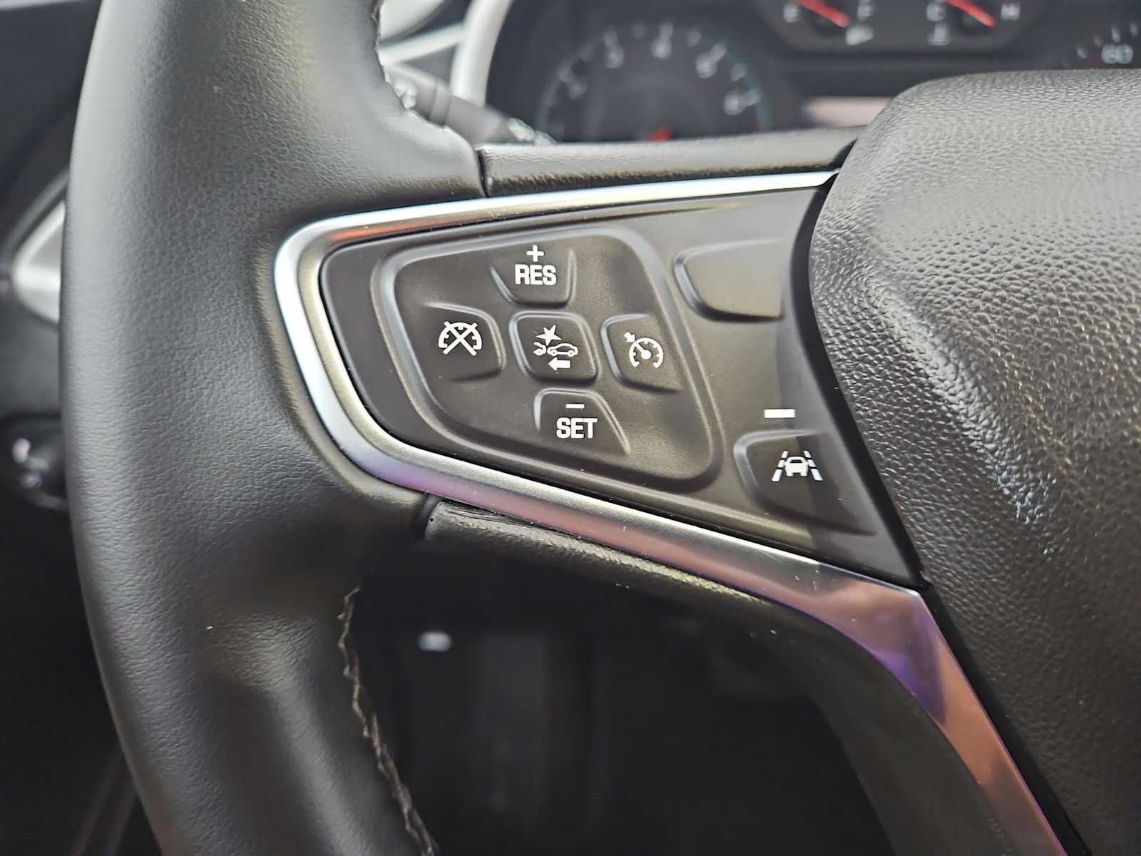 Thumbnail: 2025 Chevrolet Malibu - 24