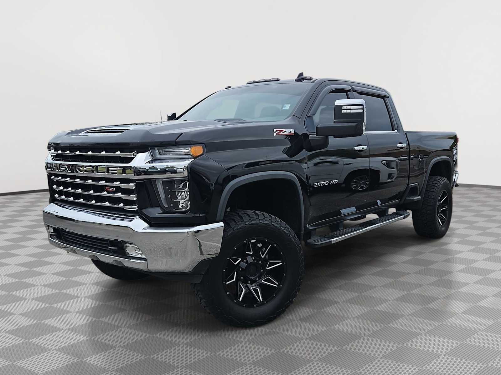 Thumbnail: 2020 Chevrolet Silverado 2500 - 1
