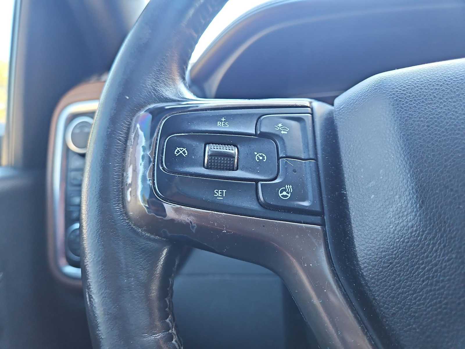 Thumbnail: 2020 Chevrolet Silverado 2500 - 25