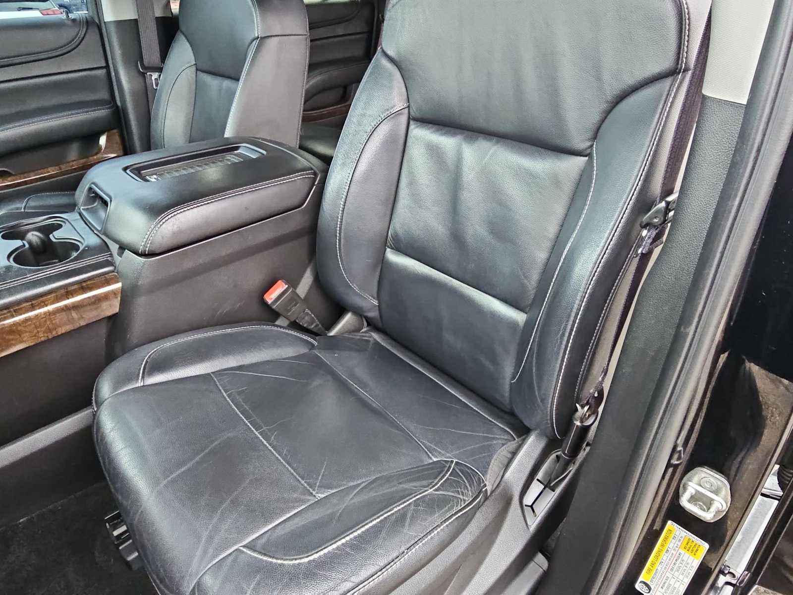 Thumbnail: 2016 Chevrolet Tahoe - 17