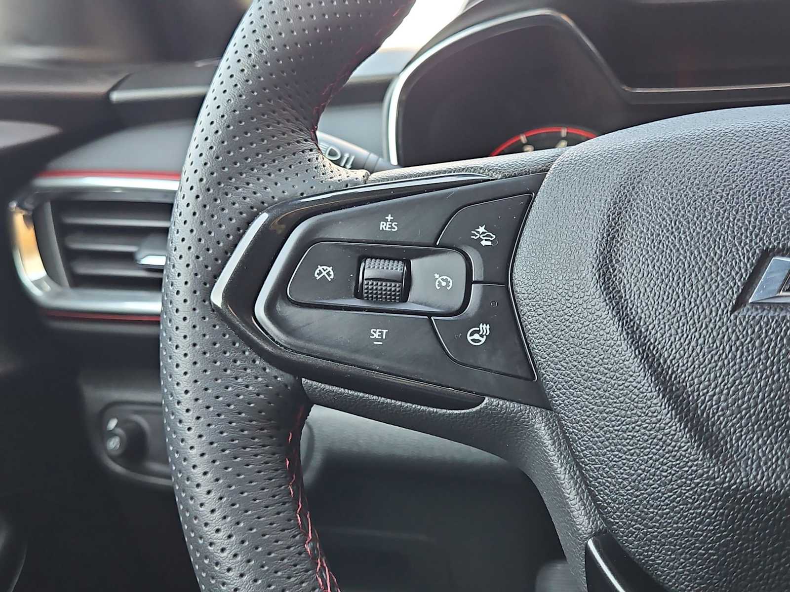 Thumbnail: 2023 Chevrolet TrailBlazer - 23