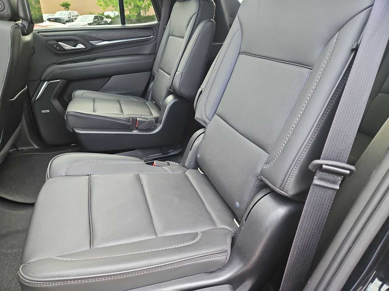 Thumbnail: 2022 GMC Yukon - 21