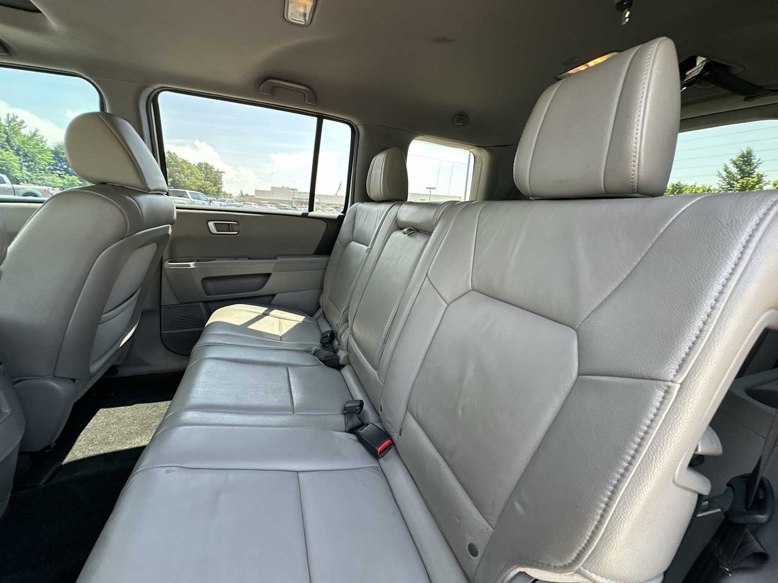 Thumbnail: 2013 Honda Pilot - 21