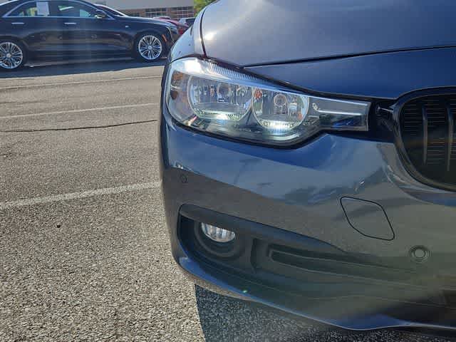 Thumbnail: 2016 BMW 3 Series - 18