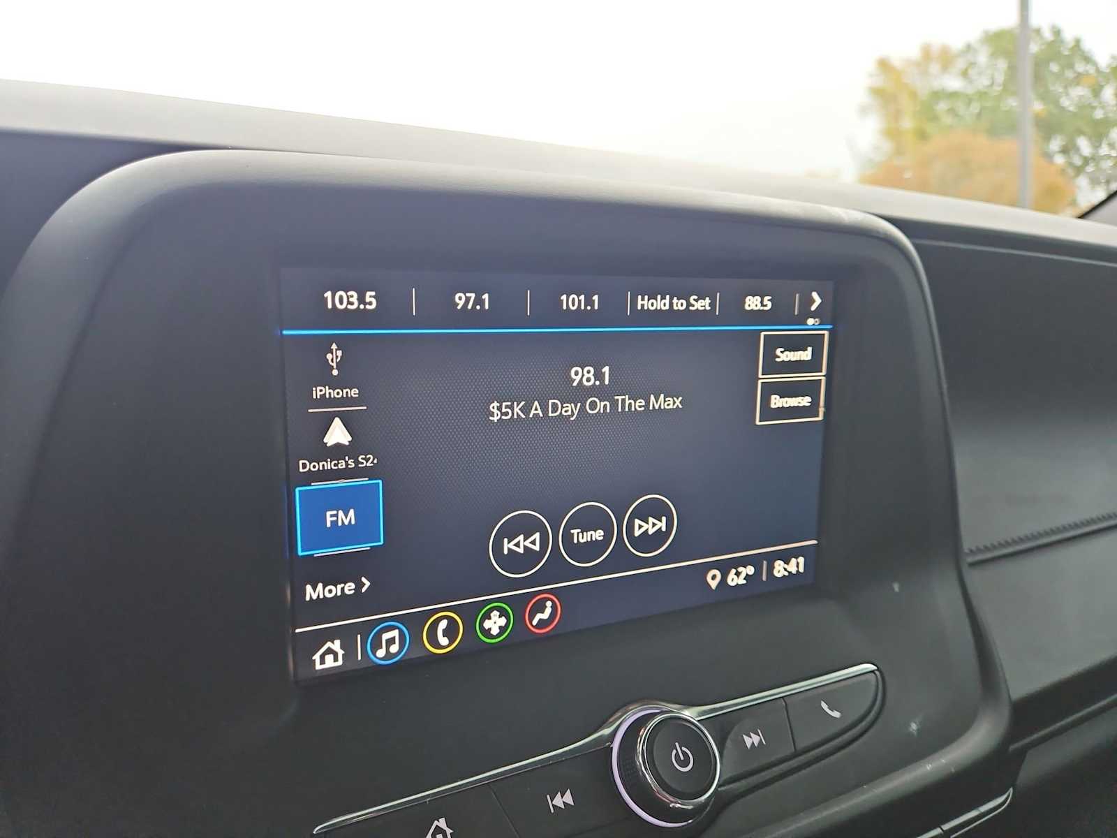 Thumbnail: 2021 Chevrolet Camaro - 29