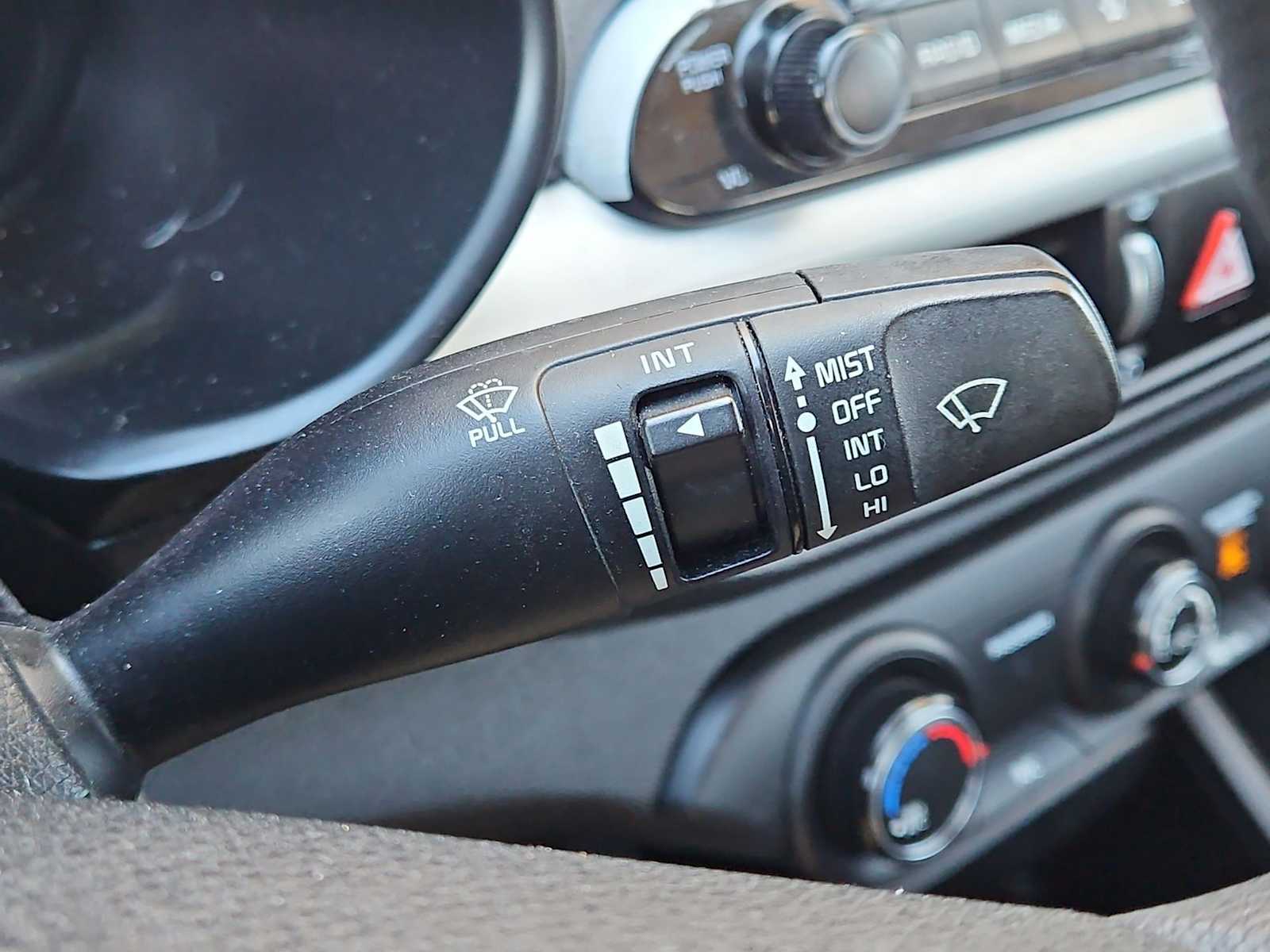 Thumbnail: 2021 Kia Forte - 26