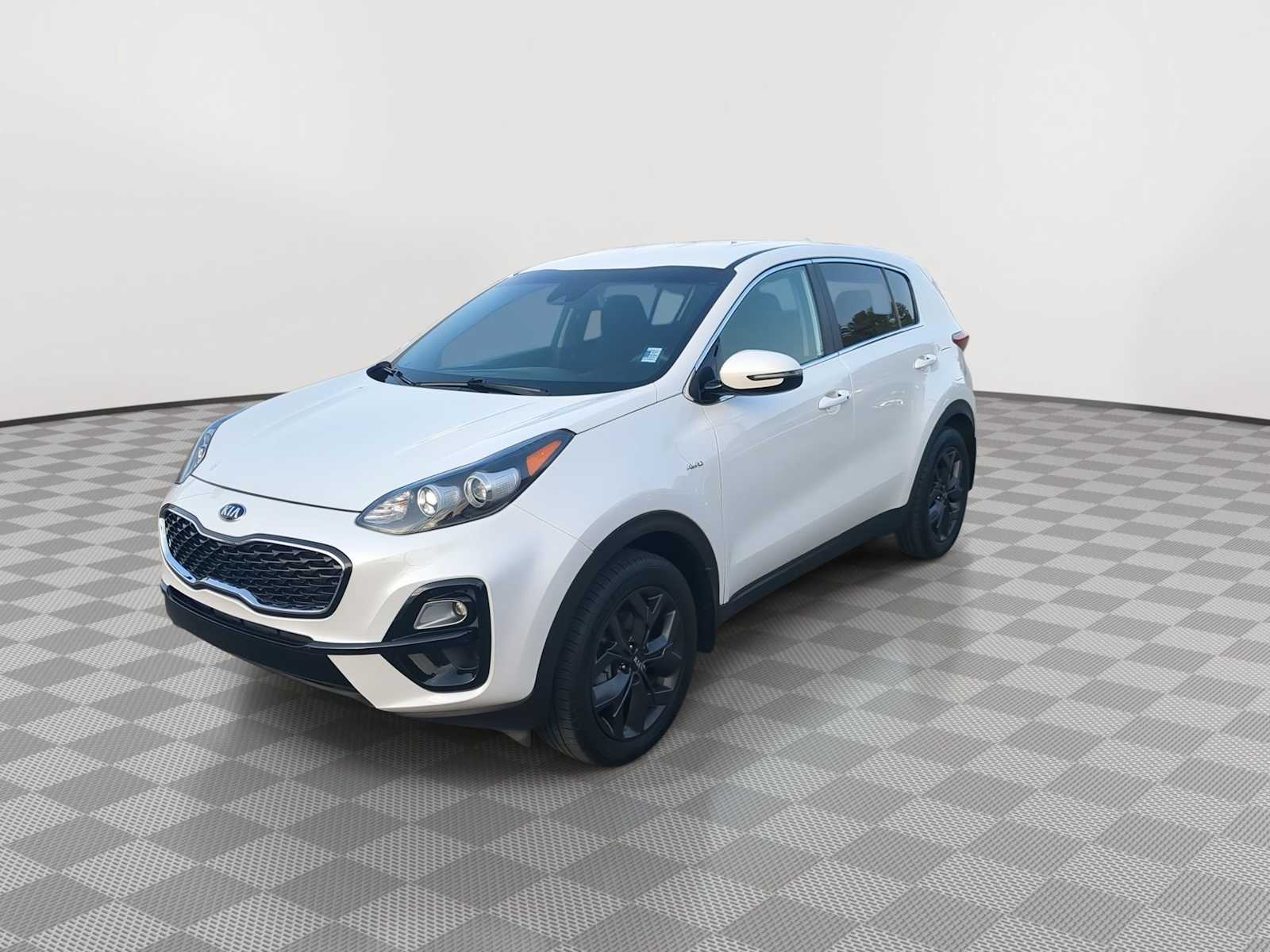 Thumbnail: 2022 Kia Sportage - 4