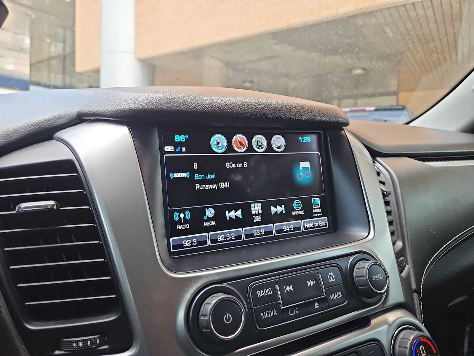 Thumbnail: 2020 Chevrolet Tahoe - 29