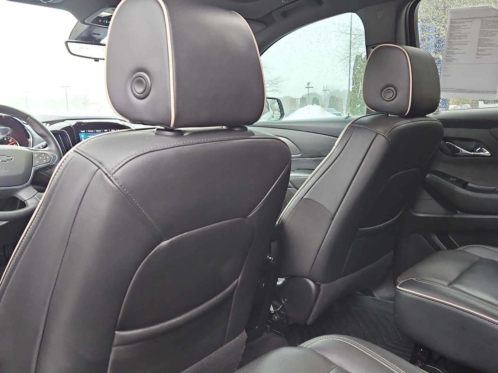 Thumbnail: 2023 Chevrolet Traverse - 19