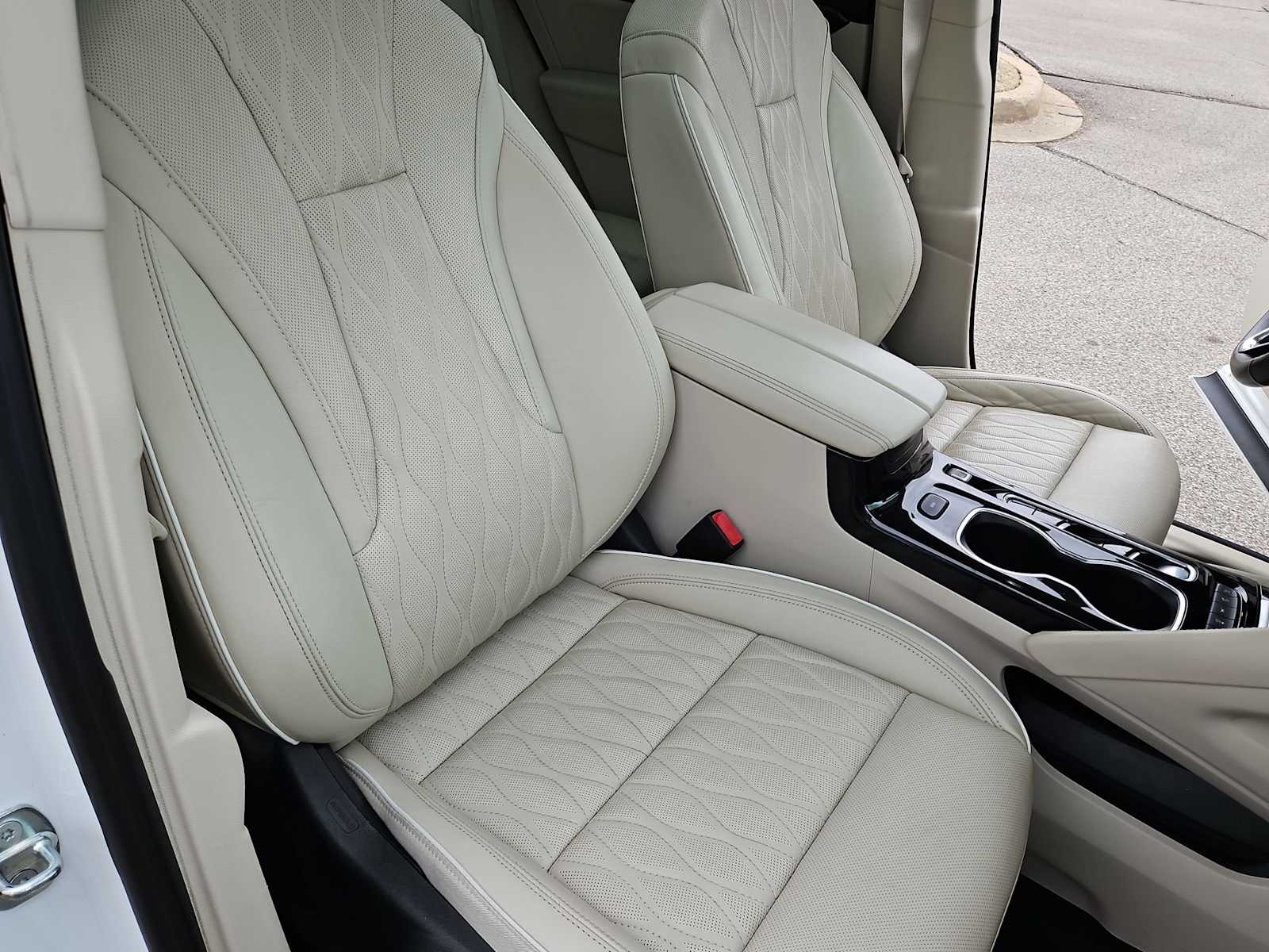 Thumbnail: 2021 Buick Envision - 22