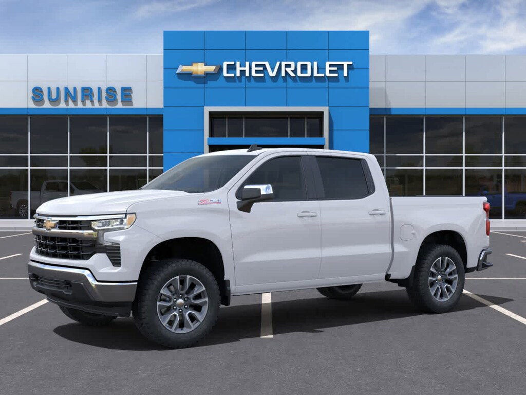 New 2024 Chevrolet Silverado 1500 Truck LT 4WD Crew Cab 147 Summit