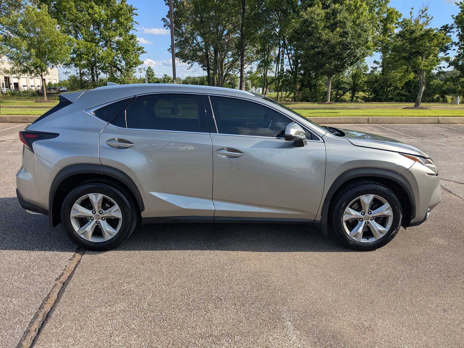 2017 Lexus NX  6