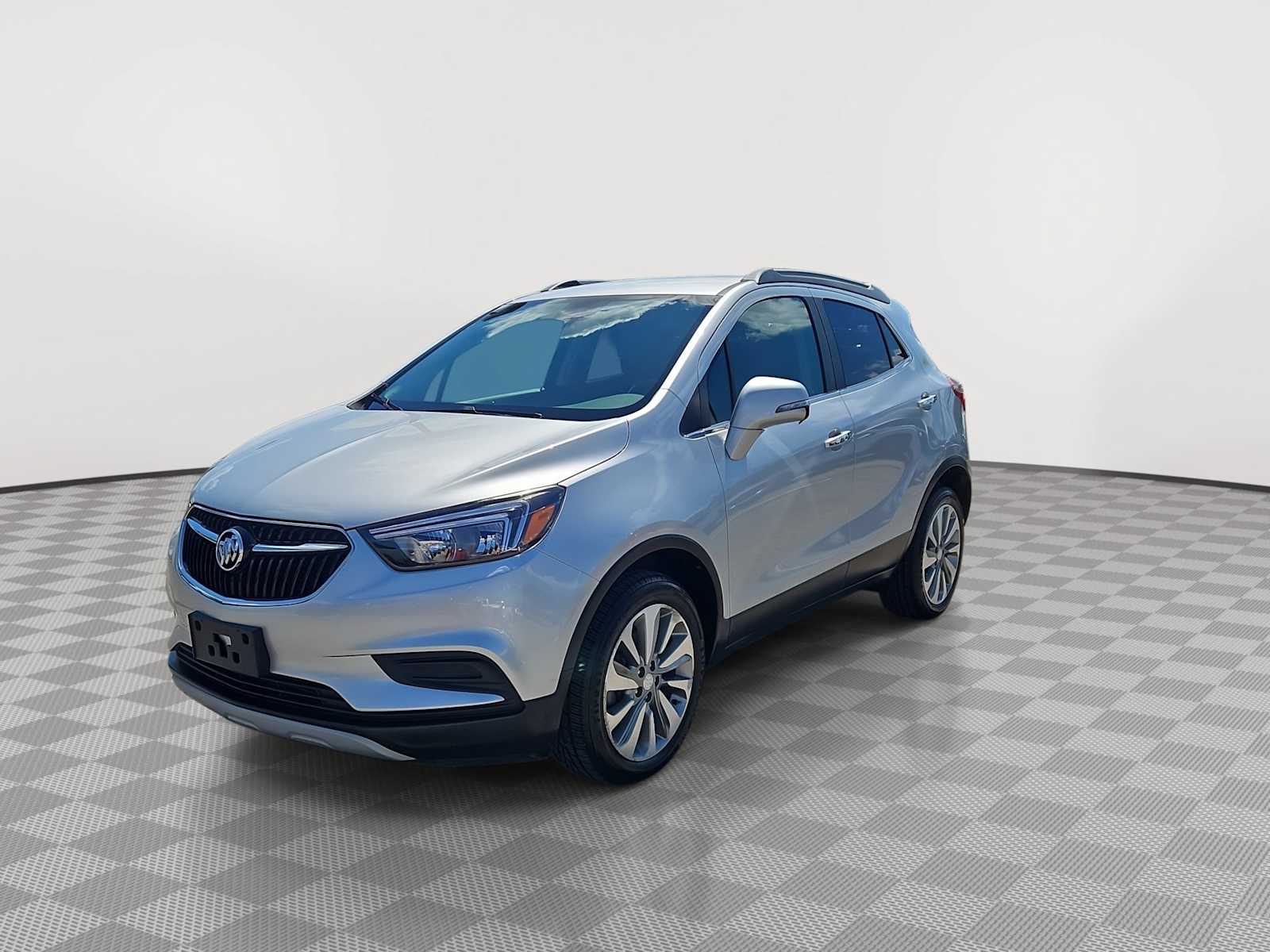 Thumbnail: 2018 Buick Encore - 4