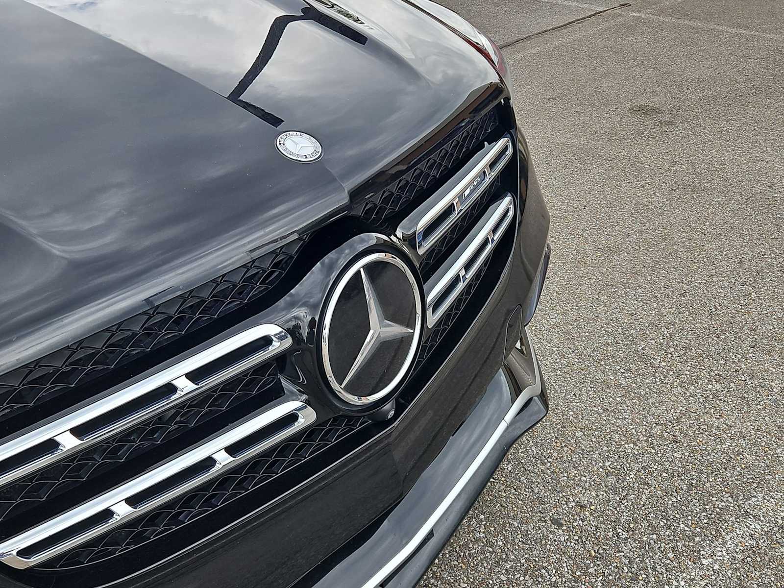 Thumbnail: 2017 Mercedes-Benz GL-Class - 11