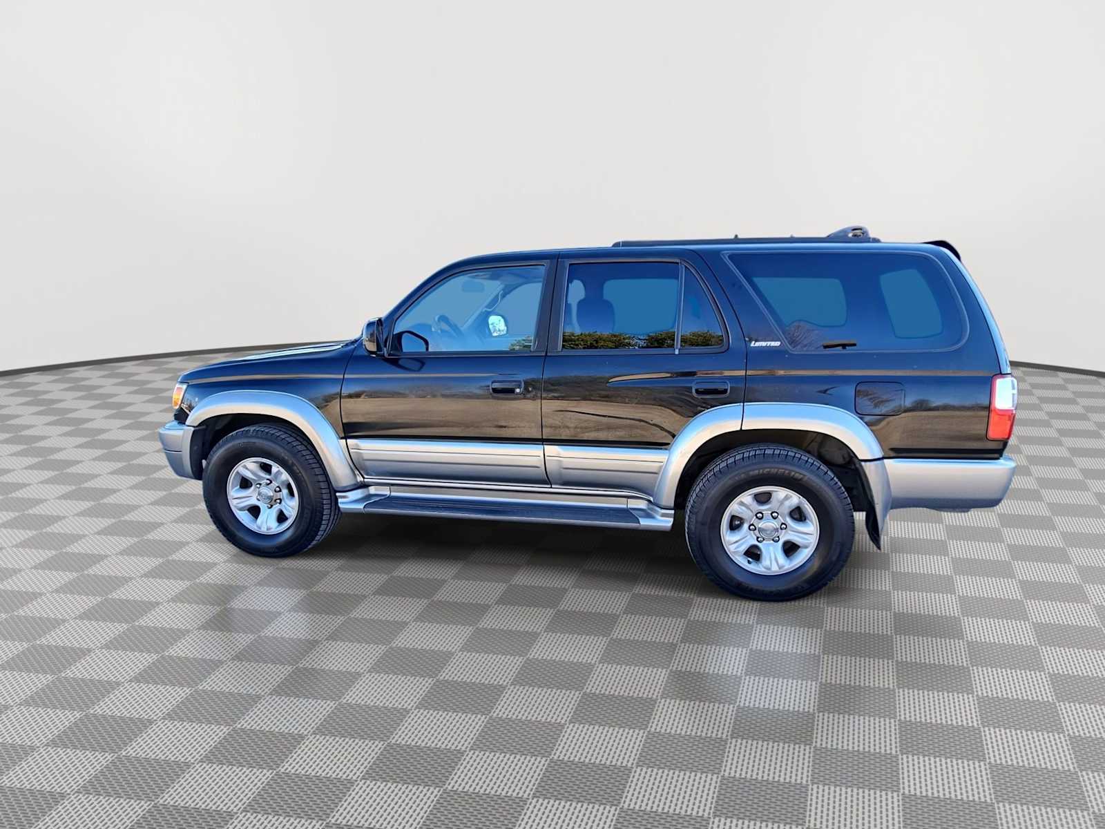 Thumbnail: 2002 Toyota 4Runner - 5