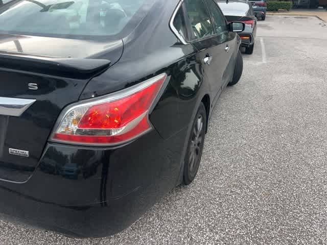Thumbnail: 2015 Nissan Altima - 2