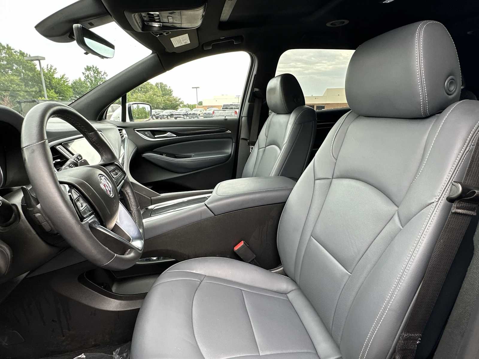 Thumbnail: 2022 Buick Enclave - 10