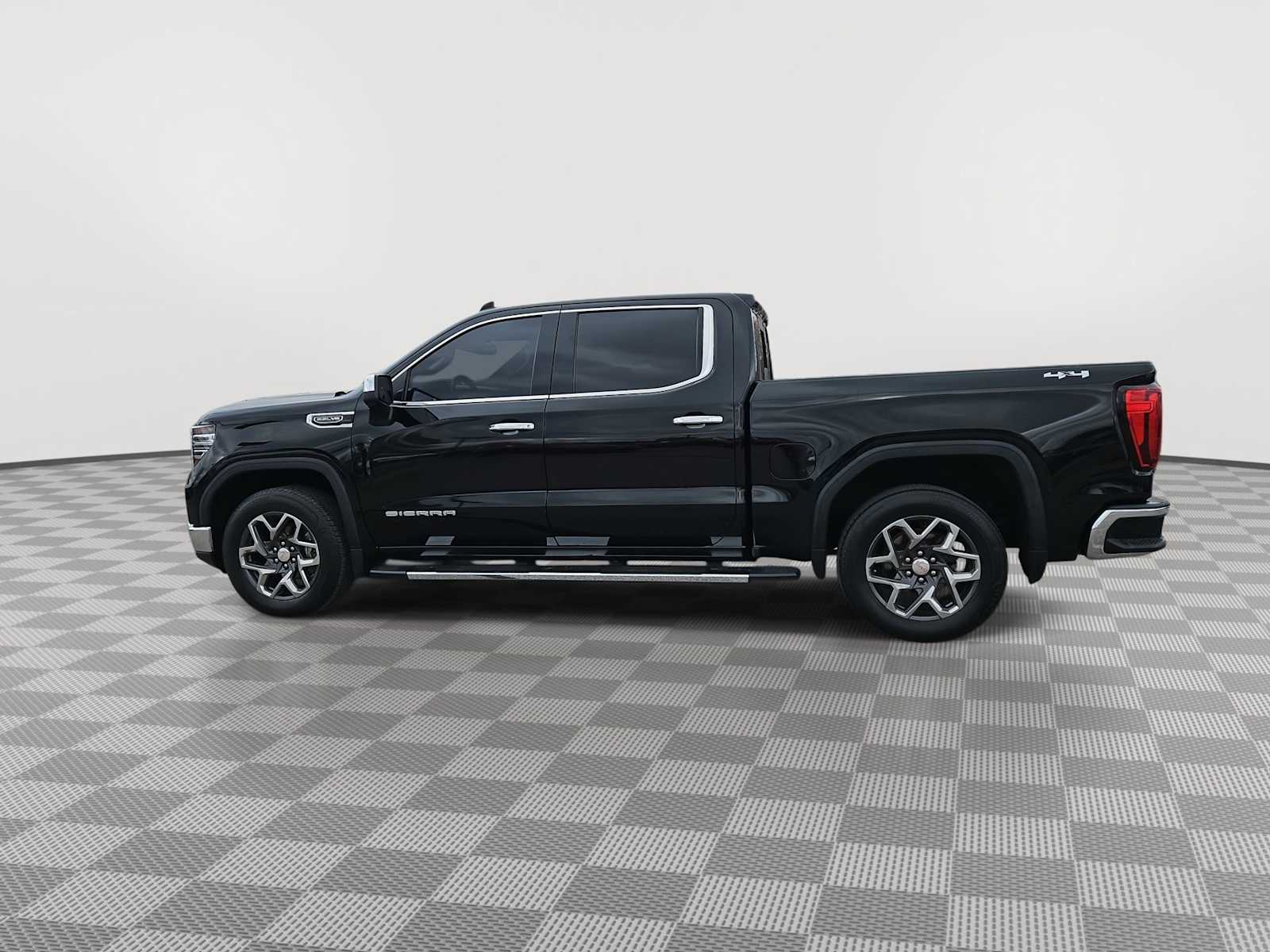 Thumbnail: 2023 GMC Sierra 1500 - 5