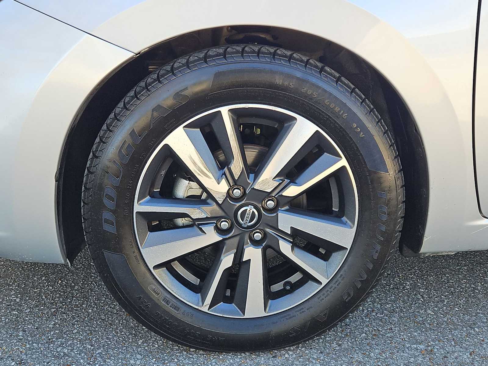 Thumbnail: 2021 Nissan Versa - 14