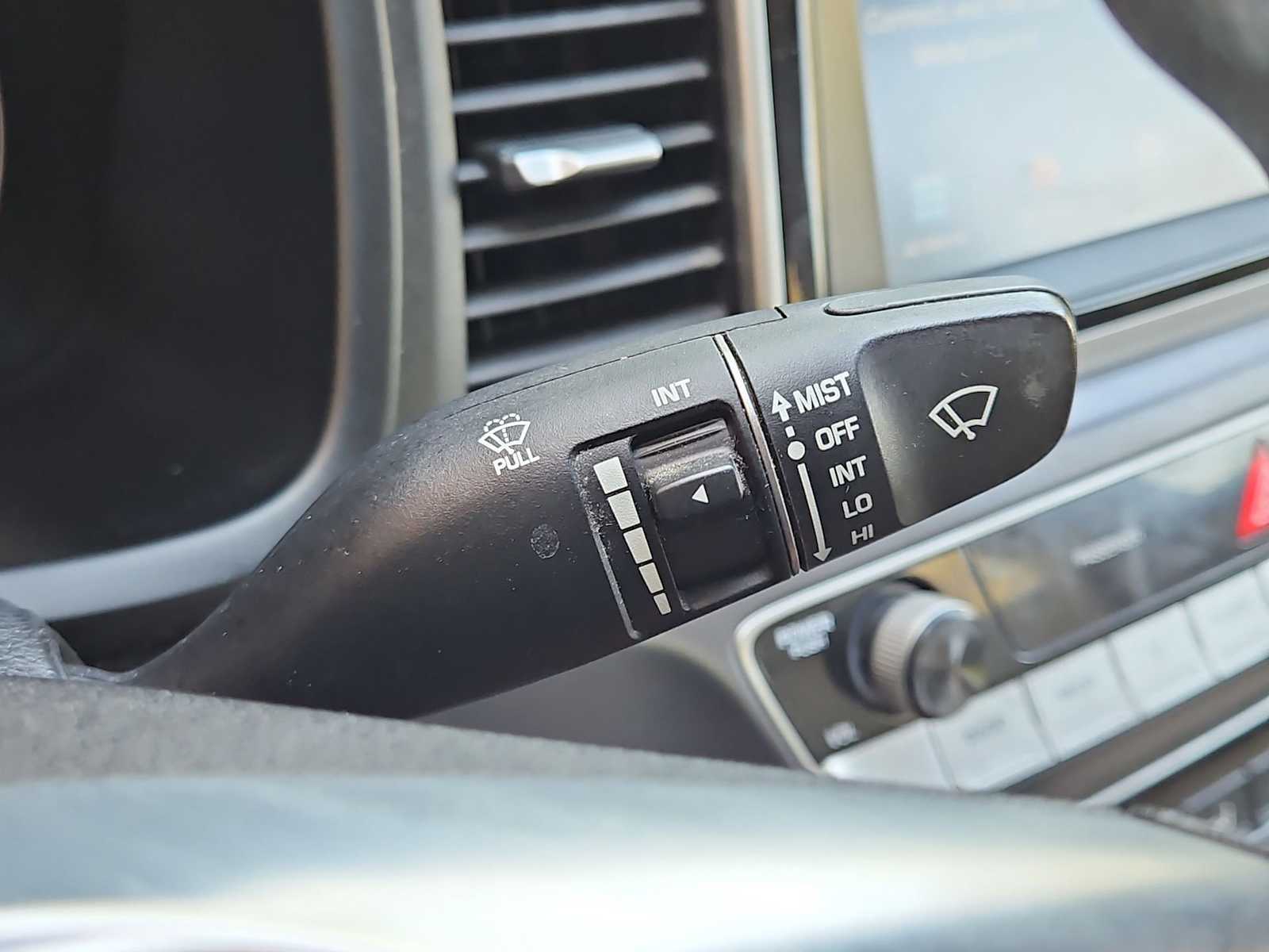 Thumbnail: 2018 Hyundai Sonata - 25