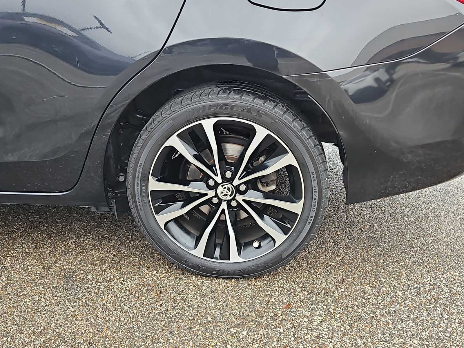 Thumbnail: 2018 Toyota Corolla - 14