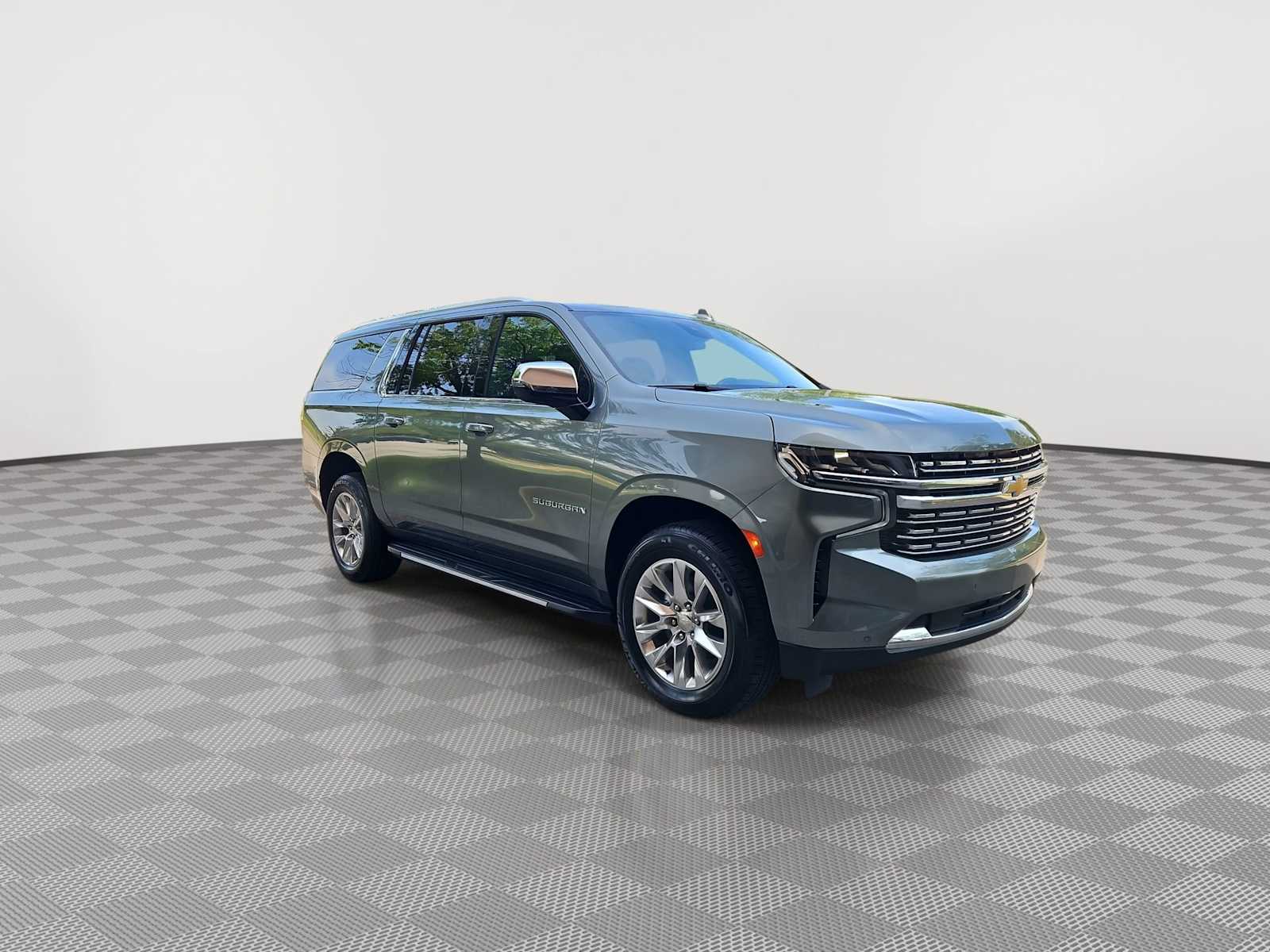 Thumbnail: 2023 Chevrolet Suburban - 2