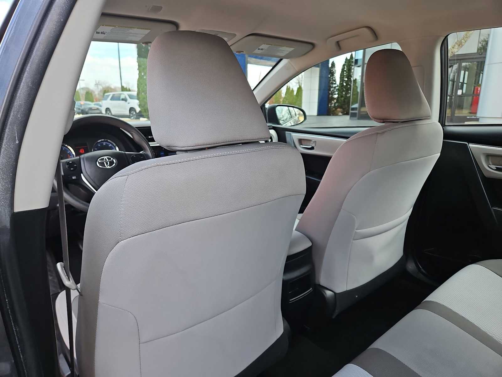 Thumbnail: 2019 Toyota Corolla - 18