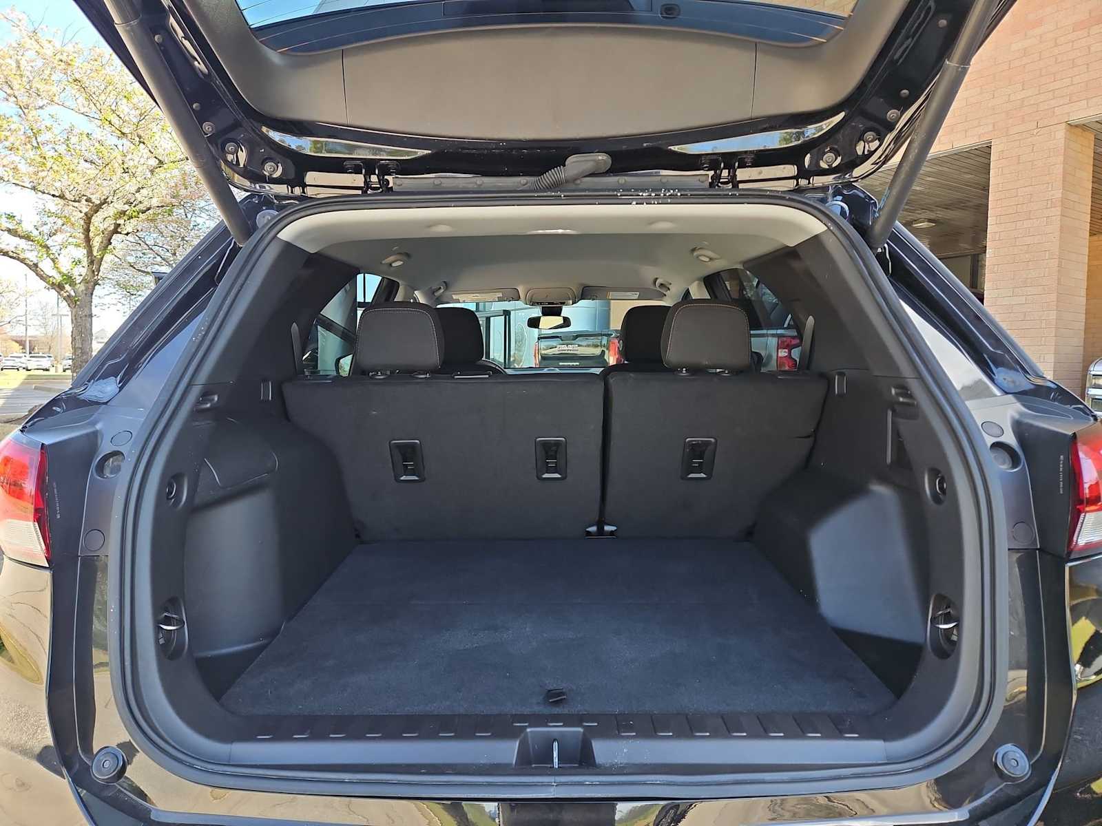 Thumbnail: 2024 Chevrolet Equinox - 34