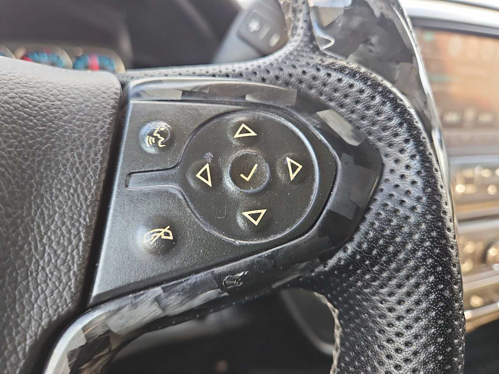 Thumbnail: 2018 Chevrolet Silverado 1500 - 24