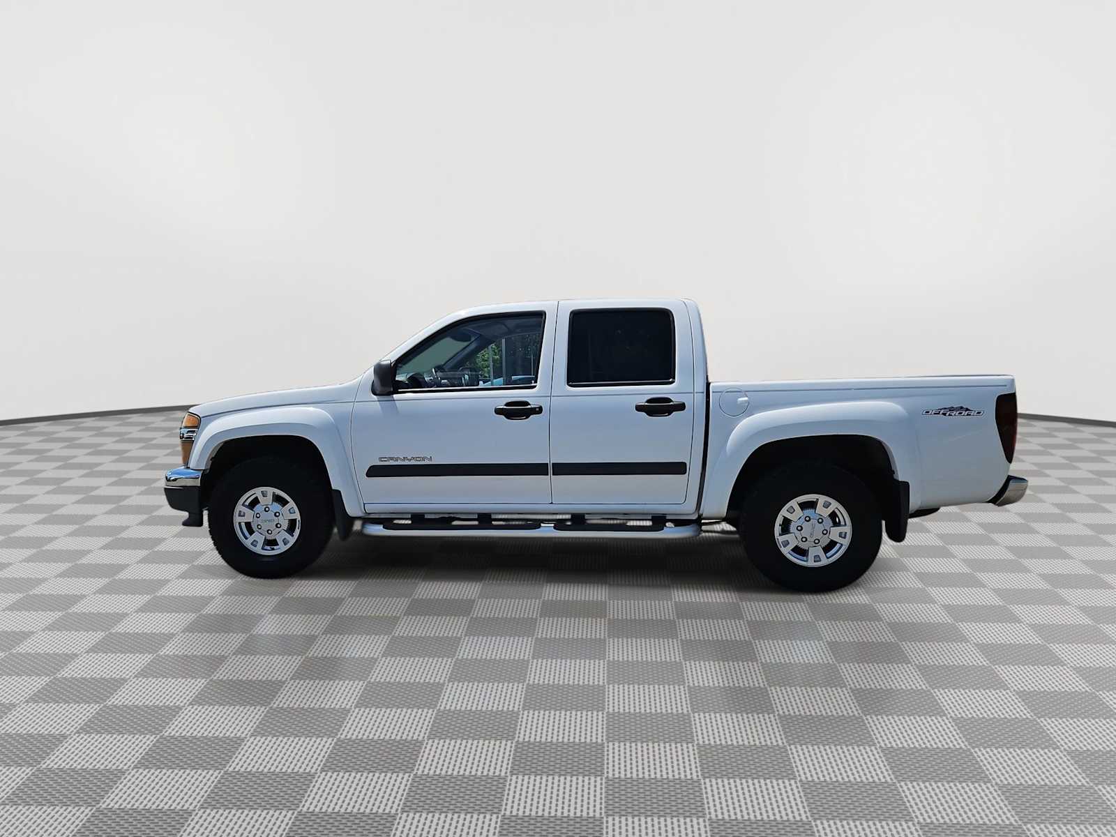 Thumbnail: 2005 GMC Canyon - 3