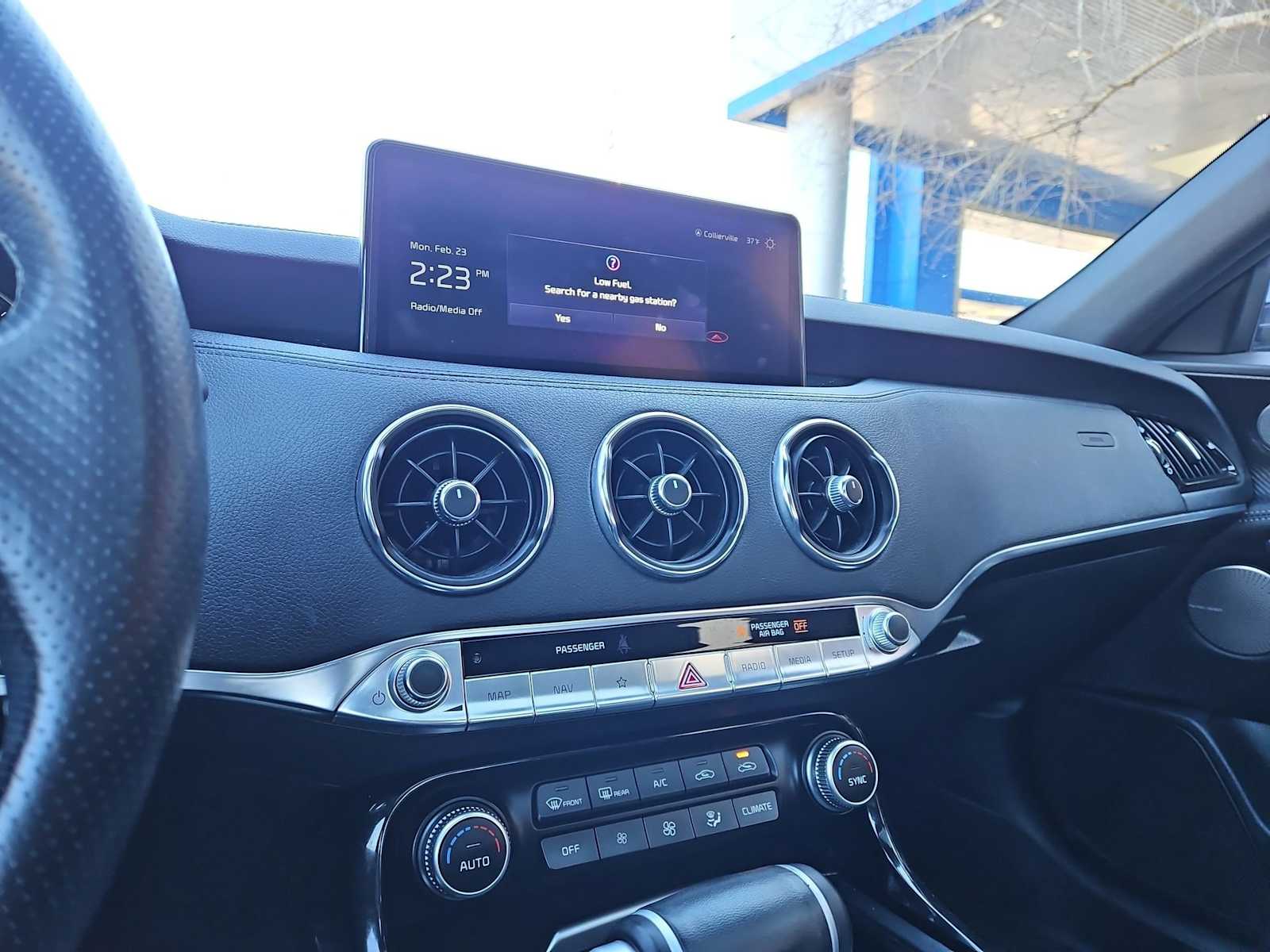 Thumbnail: 2023 Kia Stinger - 29