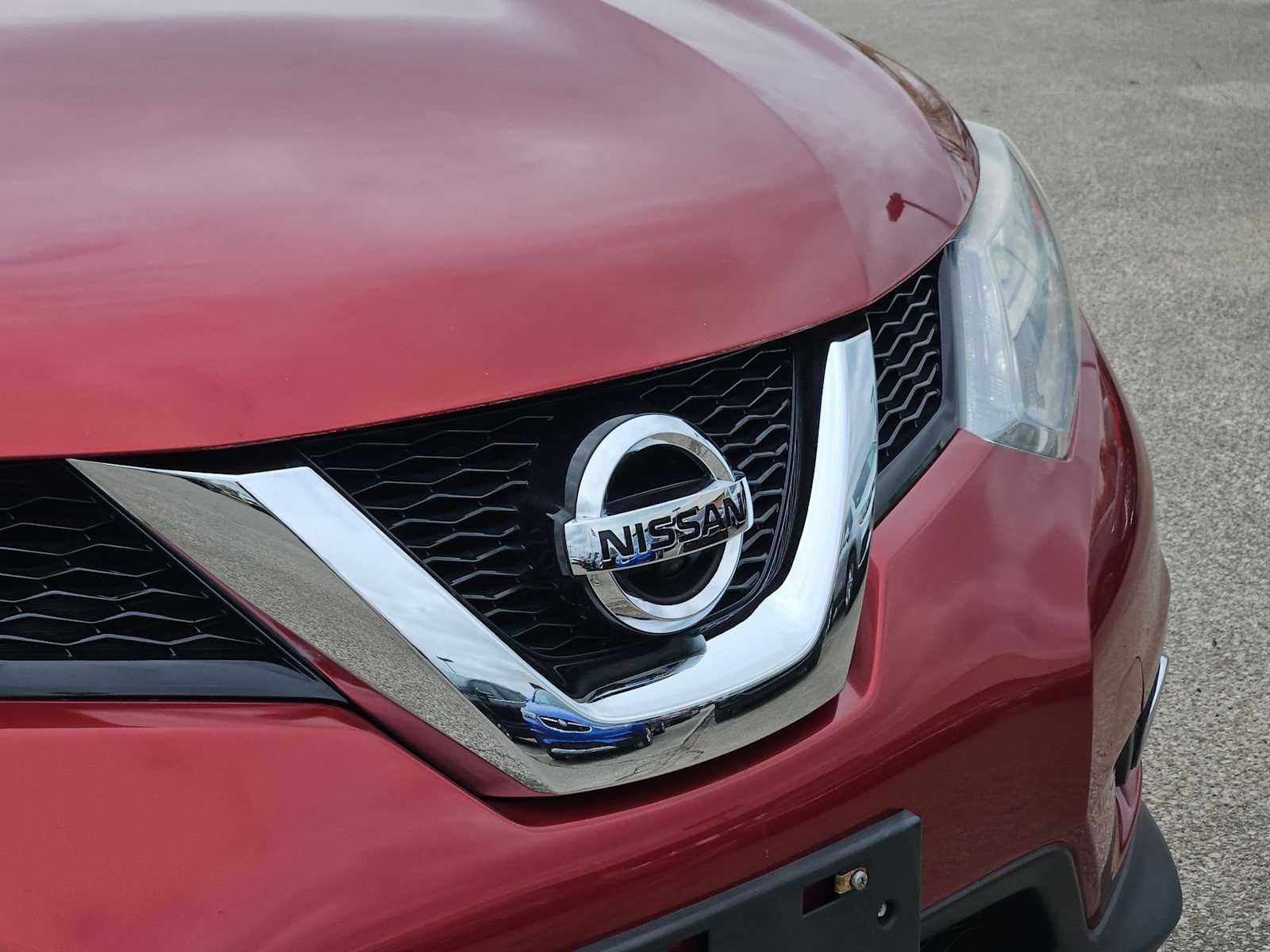 Thumbnail: 2015 Nissan Rogue - 12