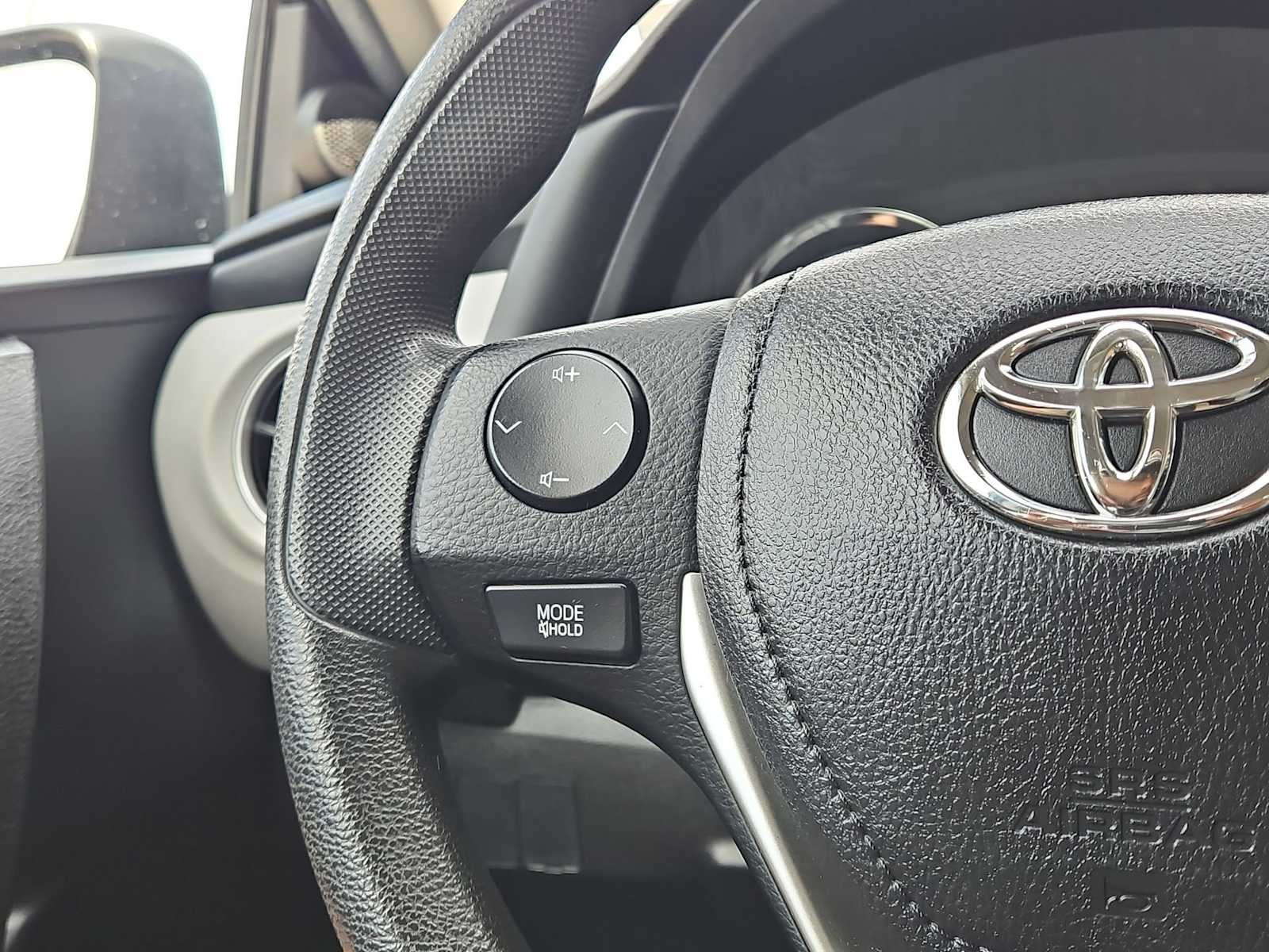 Thumbnail: 2019 Toyota Corolla - 23