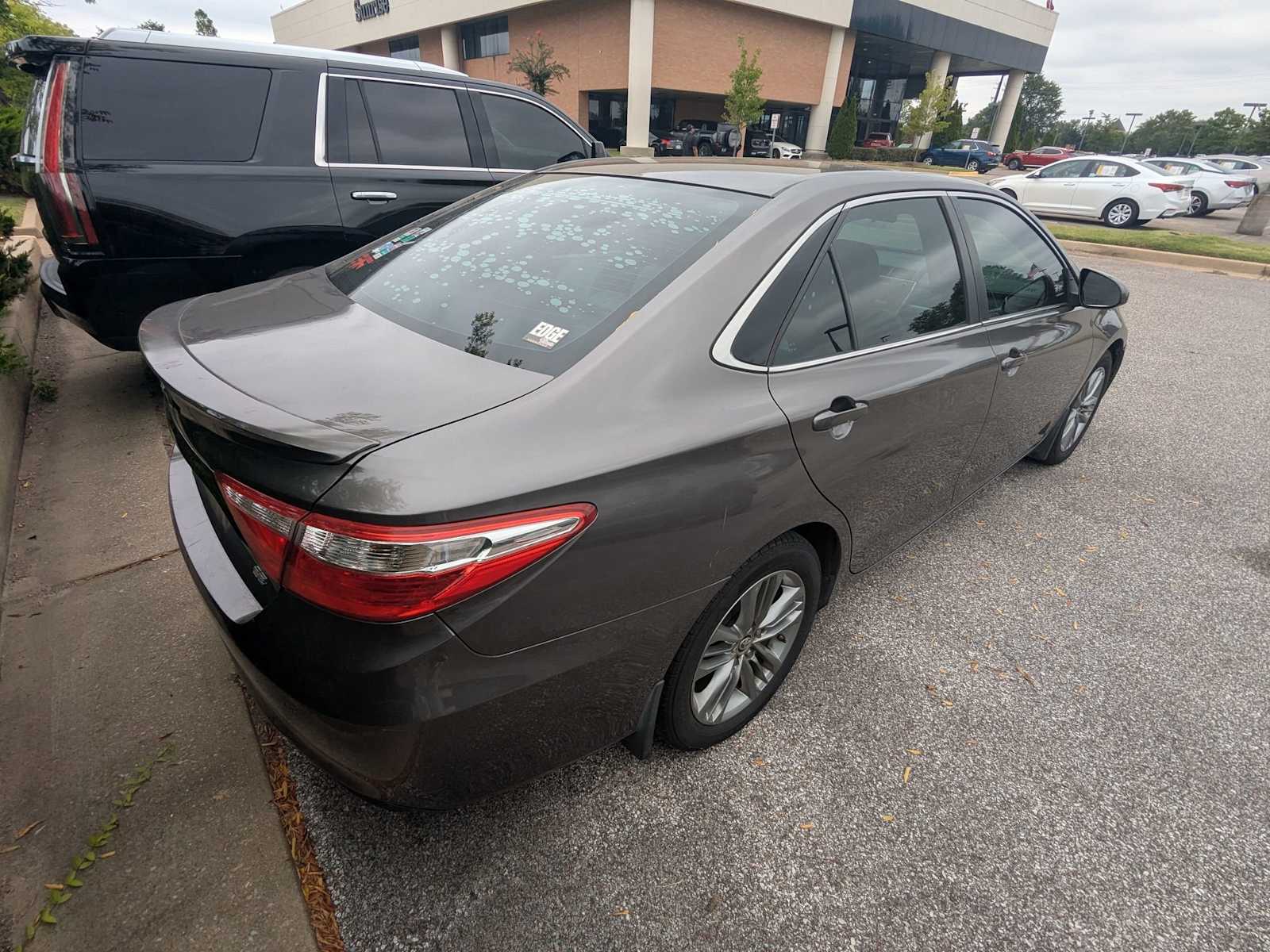 Thumbnail: 2015 Toyota Camry - 4