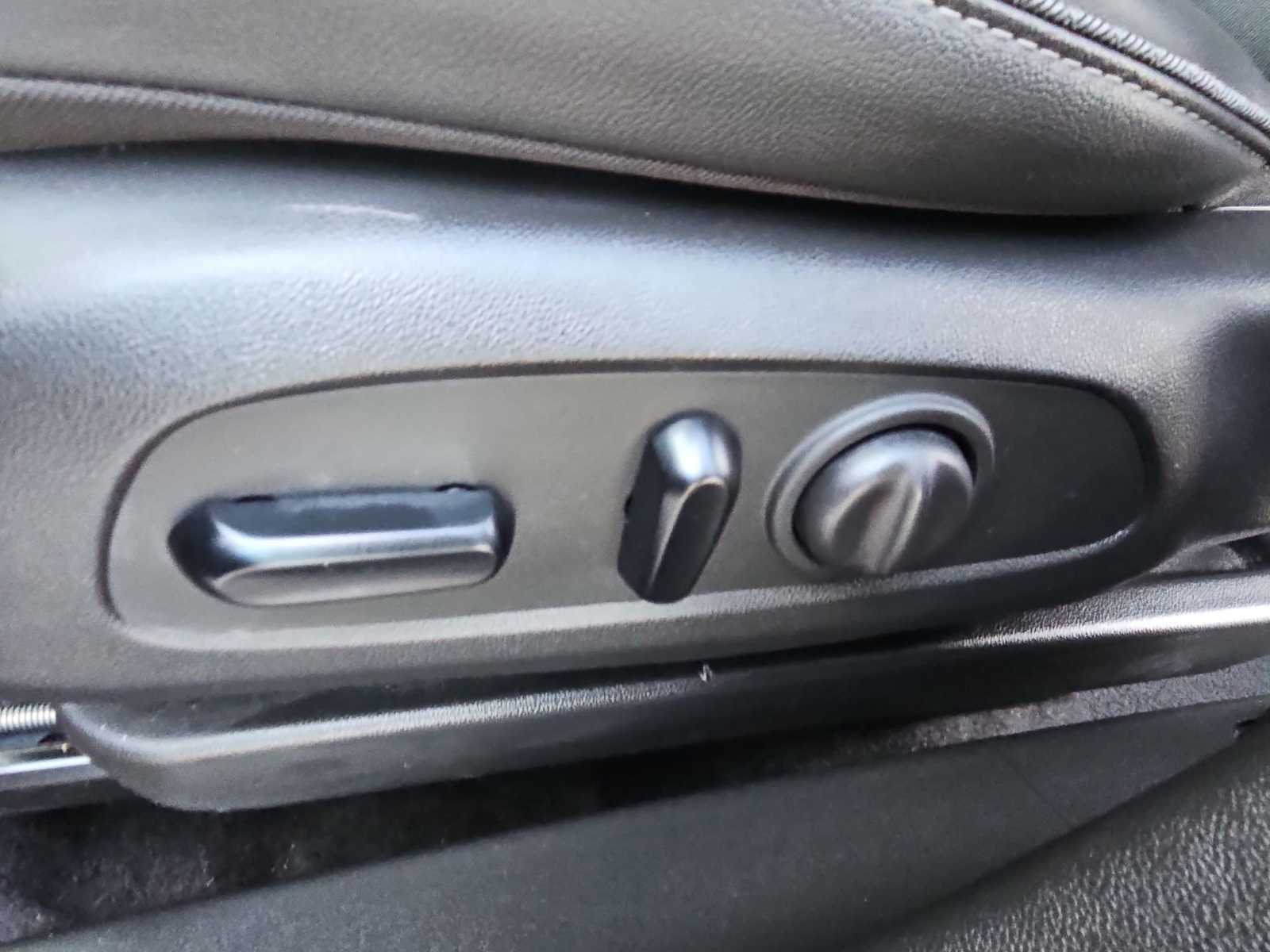 Thumbnail: 2023 Buick Encore GX - 18